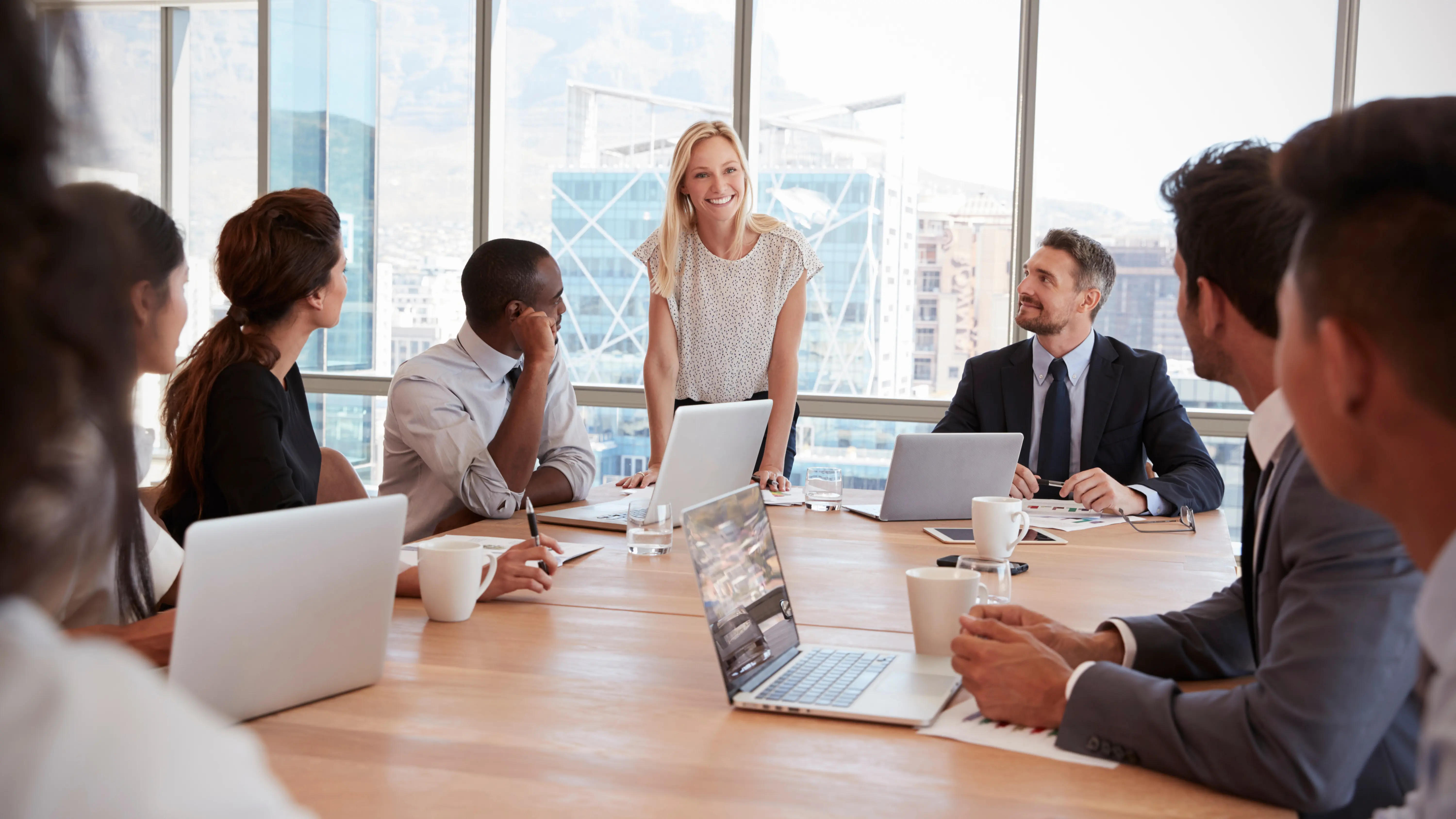 Network di professionisti lavora con AssFin